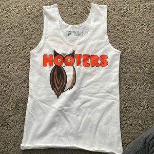 Hooters Tank - XS